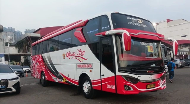 Sewa Big Bus Atlantic Star