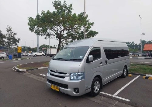 Sewa Hiace